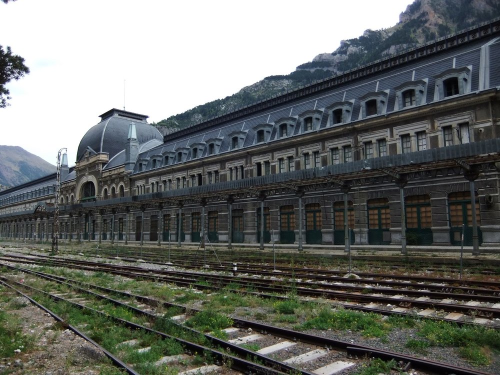 Transports : une ligne entre la France et l'Espagne va être rénovée